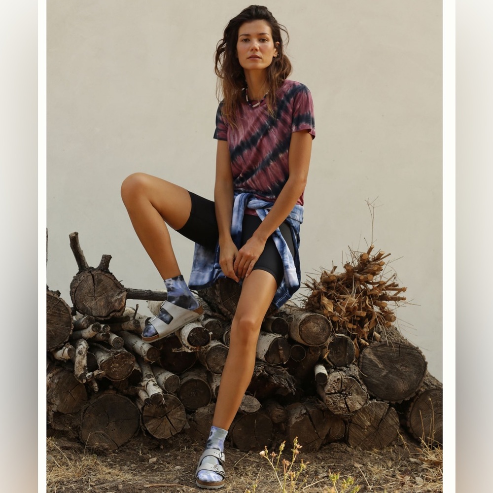 Letluv Emmie Tie-Die Tee (Anthropologie)